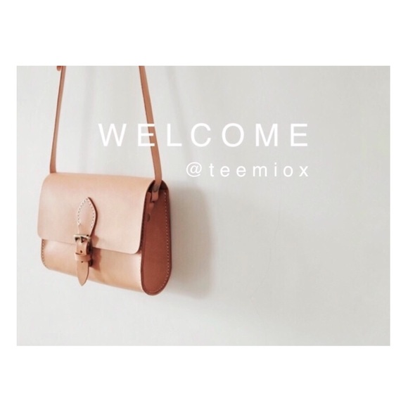 • bookmark • - Picture 1 of 2